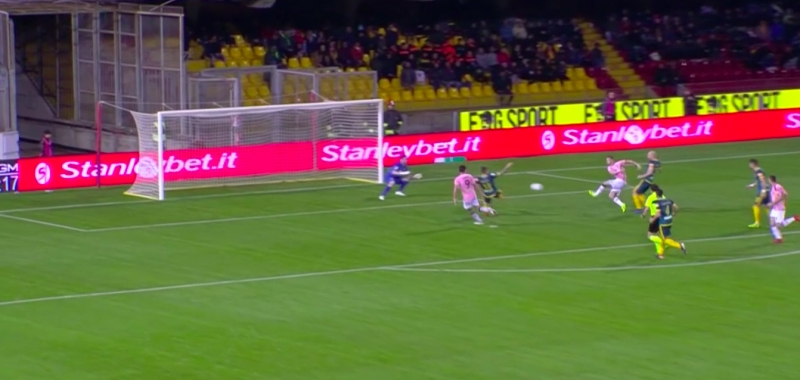 Il Benevento gioca e crea, il Palermo vince 1-2 e si porta i tre punti
